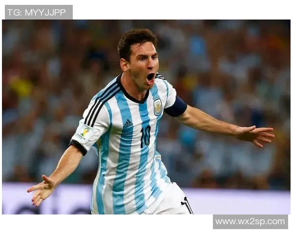 4月8日生日的足球传奇球星是谁 揭秘这位足坛巨星的成长与辉煌历程 4月8日生日的足球传奇球星是谁 揭秘这位足坛巨星的成长与辉煌历程