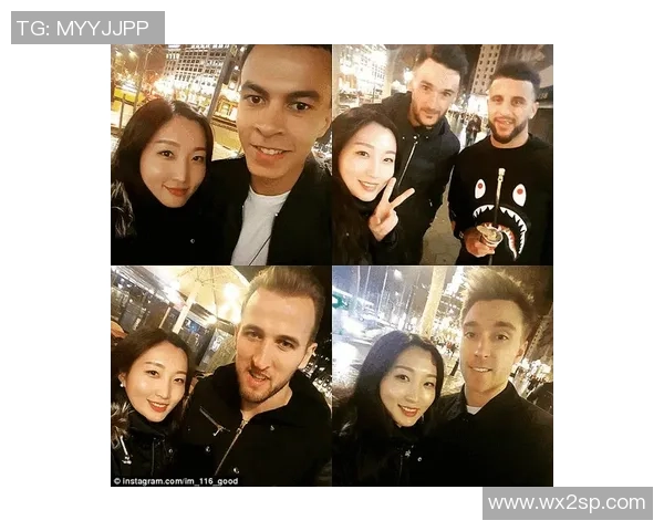 偶遇足球球星的奇妙瞬间:从陌生人到亲密合影的背后故事 偶遇足球球星的奇妙瞬间:从陌生人到亲密合影的背后故事